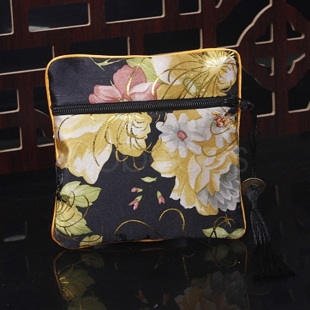 Square Chinese Style Cloth Tassel Bags PW-WG62144-15-1