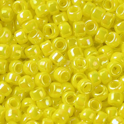 TOHO Round Seed Beads SEED-JPTR15-0402-1