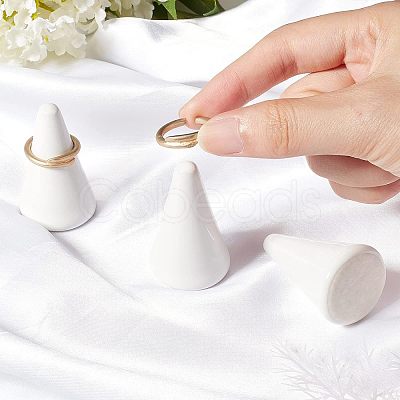 Porcelain Ring Display Stand RDIS-WH0002-08-1