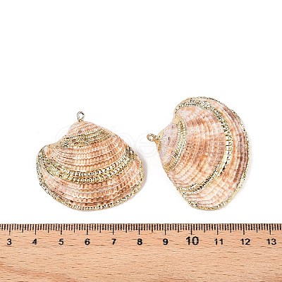 Natural Scallop Shell Pendants SSHEL-N038-15-1