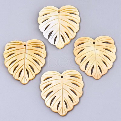 Natural Yellow Shell Pendants SSHEL-N032-13-1