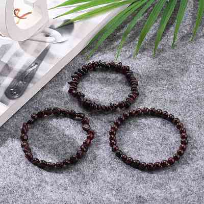 Natural Garnet Stretch Bracelets BJEW-JB05648-1